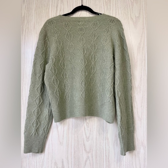 Hippie Rose Juniors' Crewneck Pointelle Sweater Light Green Size XL NWT - Picture 3 of 4